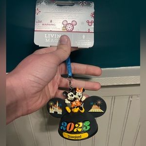 2023 Disneyland Light Up Ornament
